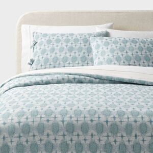 Open Box - Threshold - Full/Queen Boho Yarn Dye Ikat Duvet Cov Ivory/Teal Blue